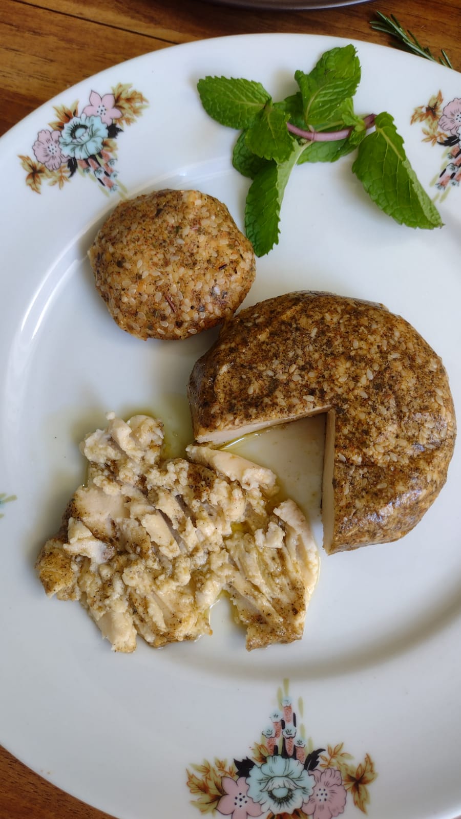 Queijoveg Tipo Chancliche com Zaatar Libanês 150g